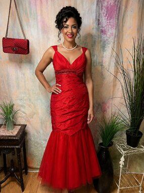 πRich's Apperel Lady in Red Eye-Catching Prom - Formal - Ball Gown